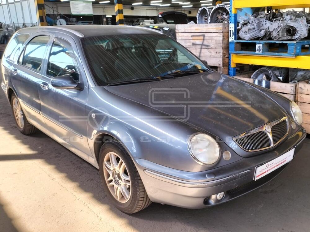 LANCIA LYBRA
