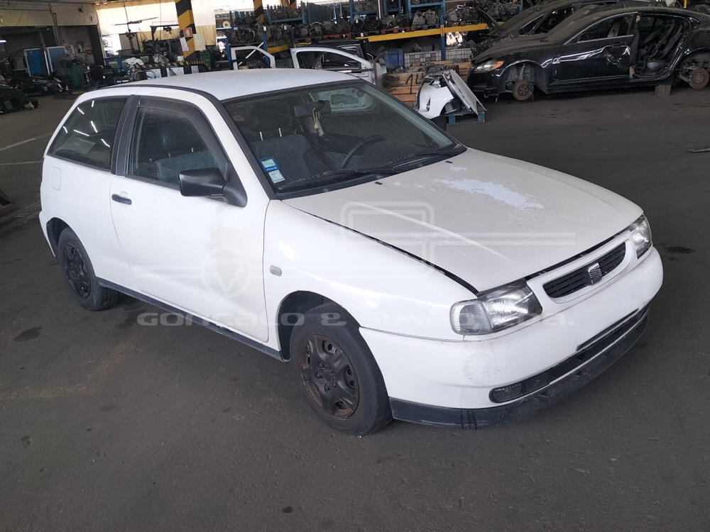 SEAT IBIZA